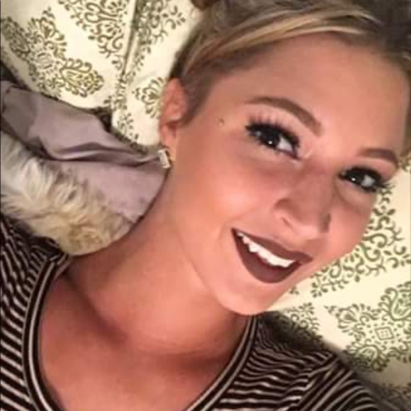 Meet your Posher, Riki - Picture 1 of 1